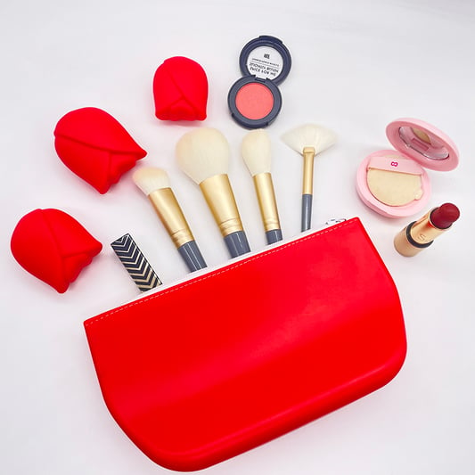Customized Waterproof Silicone Makeup Cosmetic Bag Travel Cosmetic Bag for Women Makeup Organizer Bag With Customized Logo